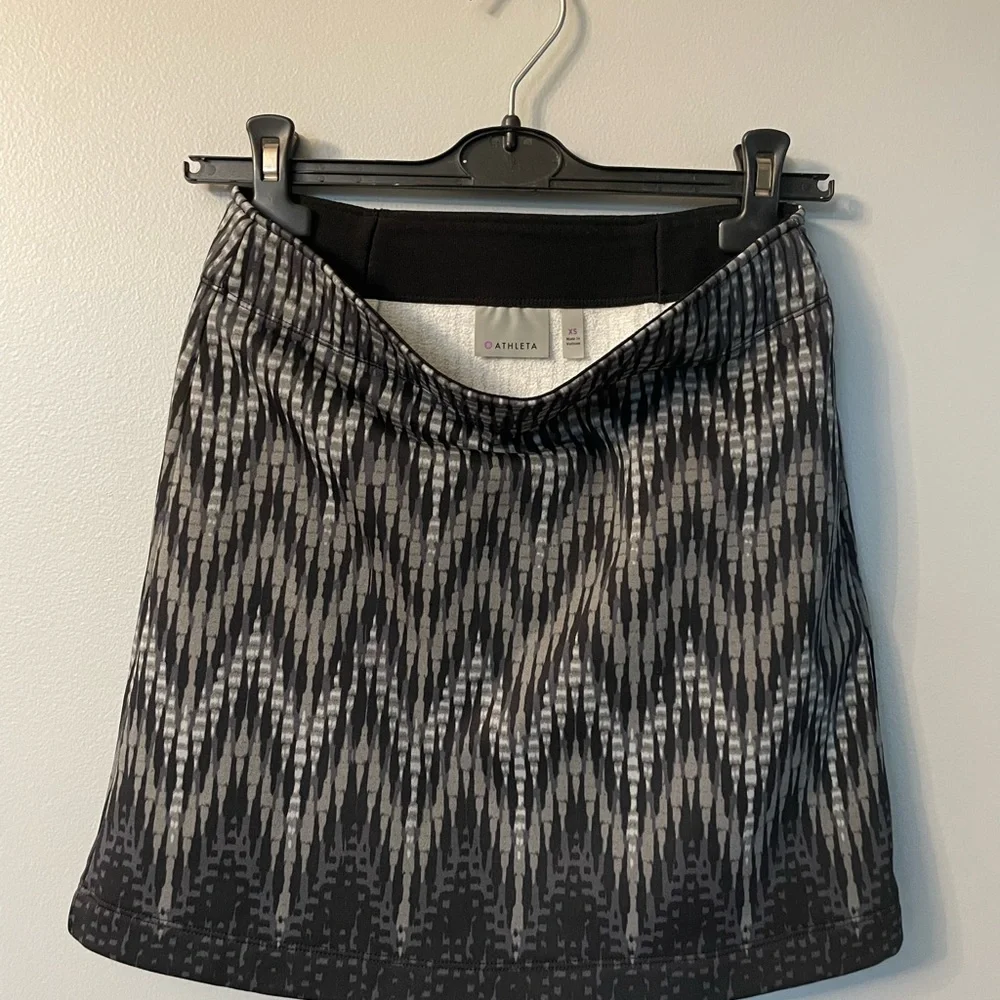 Athleta Skirt - Picture 3 of 9